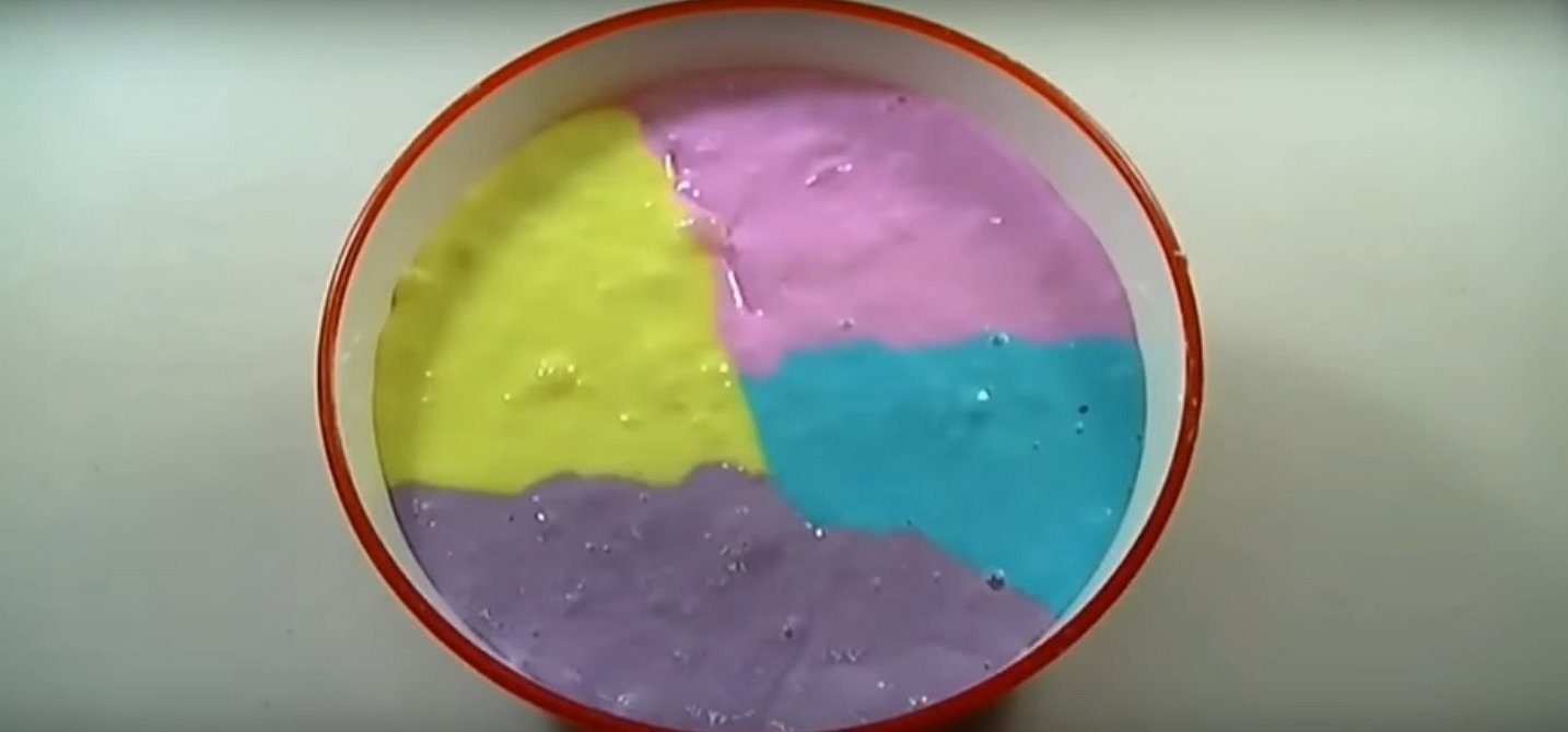 Flerfarget glanset slime