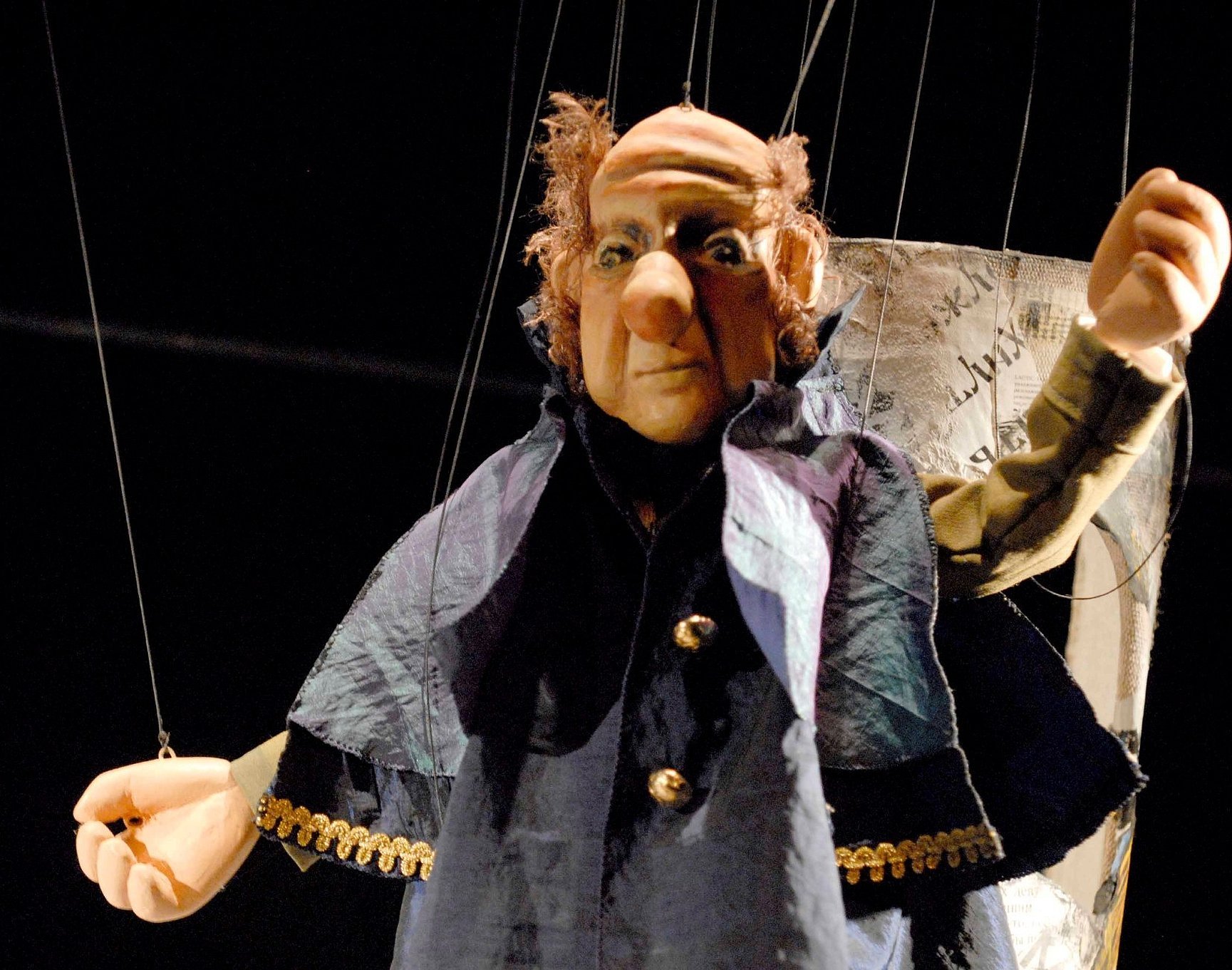Hvordan den teatralske dukken dukket opp