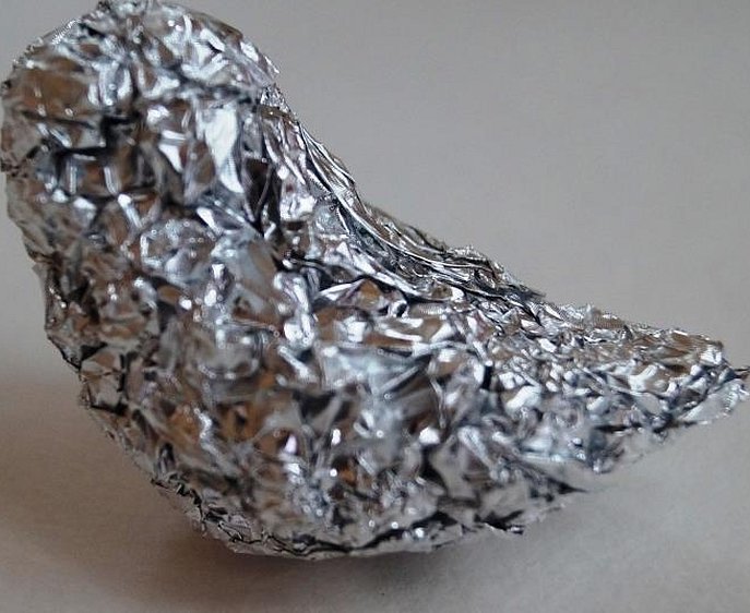 Grunnlaget for håndverket er enkel folie