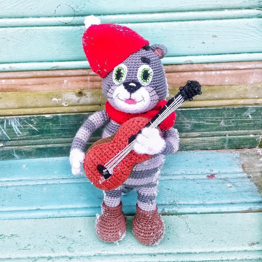 Du kan lage attributter til karakteren – en hatt, et skjerf, sko og en gitar