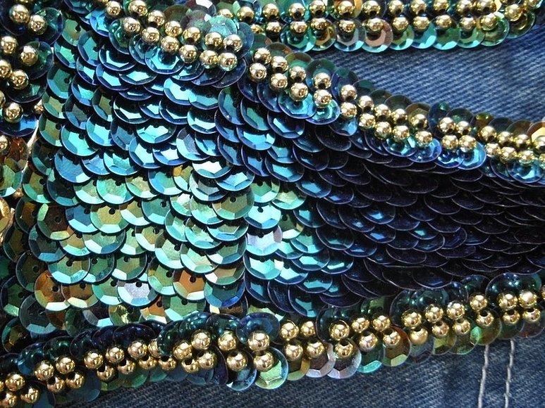 Fiskeskjellbroderi