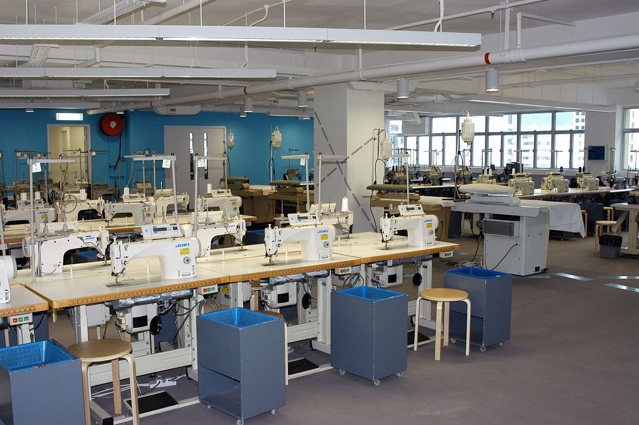 Syverksted med industrielt utstyr