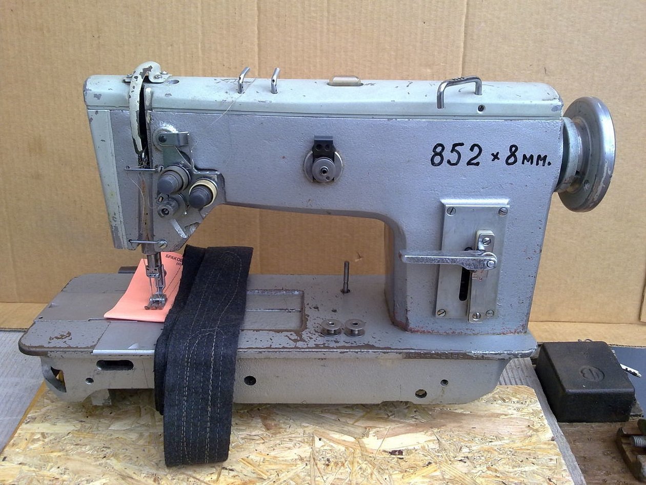Symaskin klasse 852