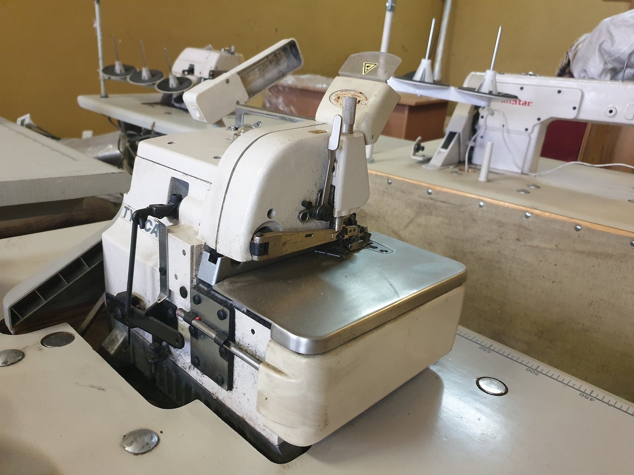 Industriell symaskin