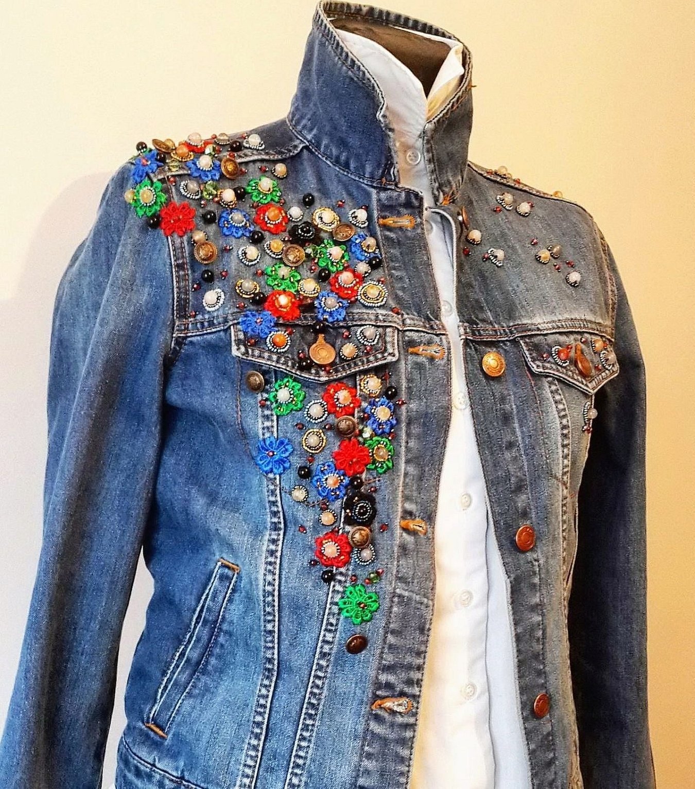Brodert denim