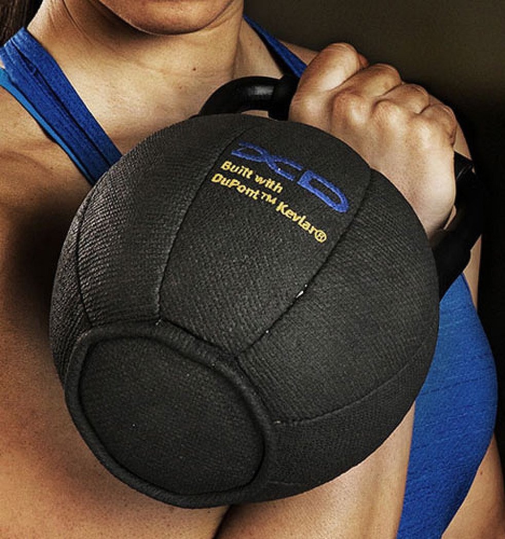 Kettlebell i et mykt skall laget av kevlar