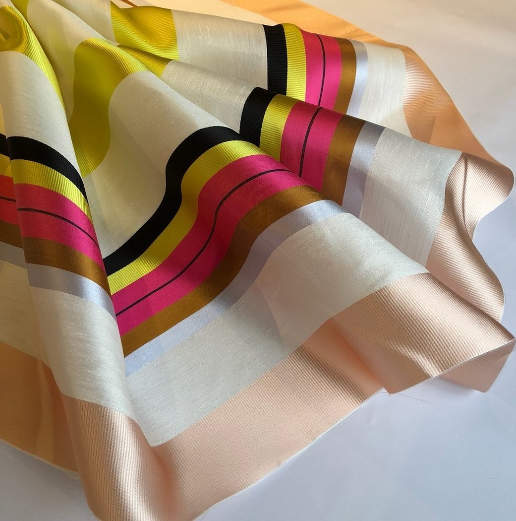 Polyester silkestoff
