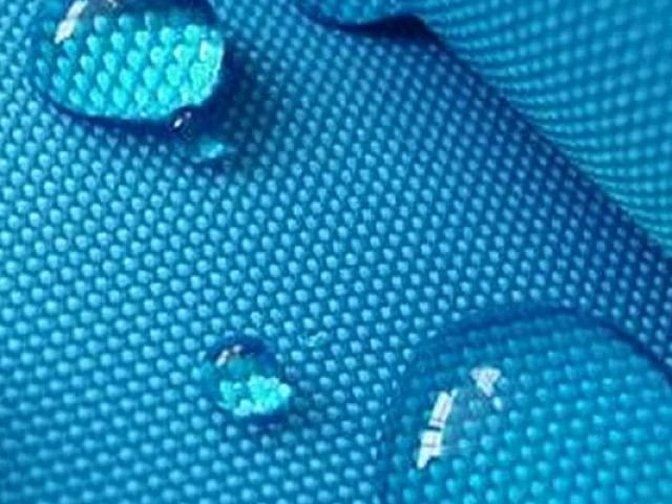 Oxford-stoff laget av polyester og nylon